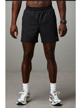 Fabletics The Fundamental Short II Lined 5in Mens Shorts Sz M